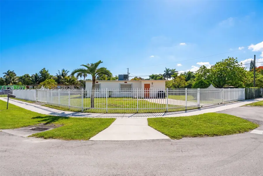 15398 Garfield Dr, Homestead, FL 33033 - #3