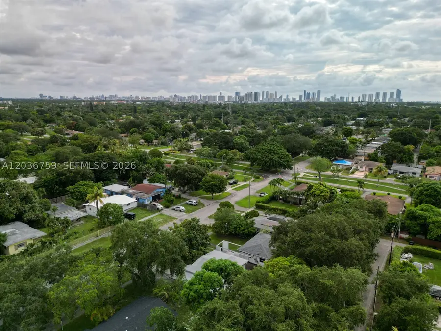 1260 NE 153rd St, North Miami Beach, FL 33162 - #2