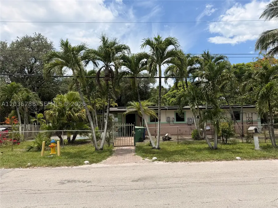 16500 NE 5th Ave, Miami, FL 33162 - #2