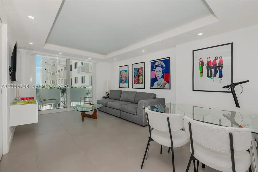 345 Ocean Dr #326, Miami Beach, FL 33139 - #3