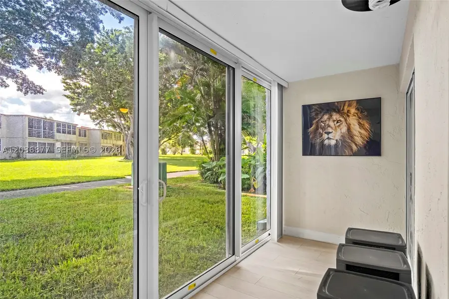 19 Abbey Ln #104, Delray Beach, FL 33446 - #3
