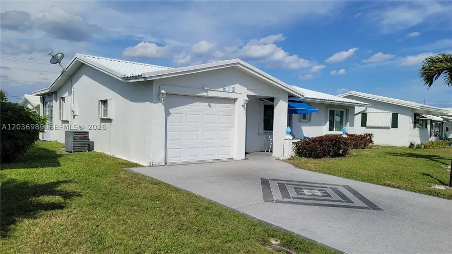 913 SW 3rd Ave, Boynton Beach, FL 33426 - #3