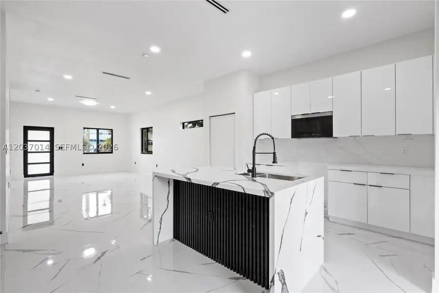 426 SW 9th Ave, Homestead, FL 33030 - #3