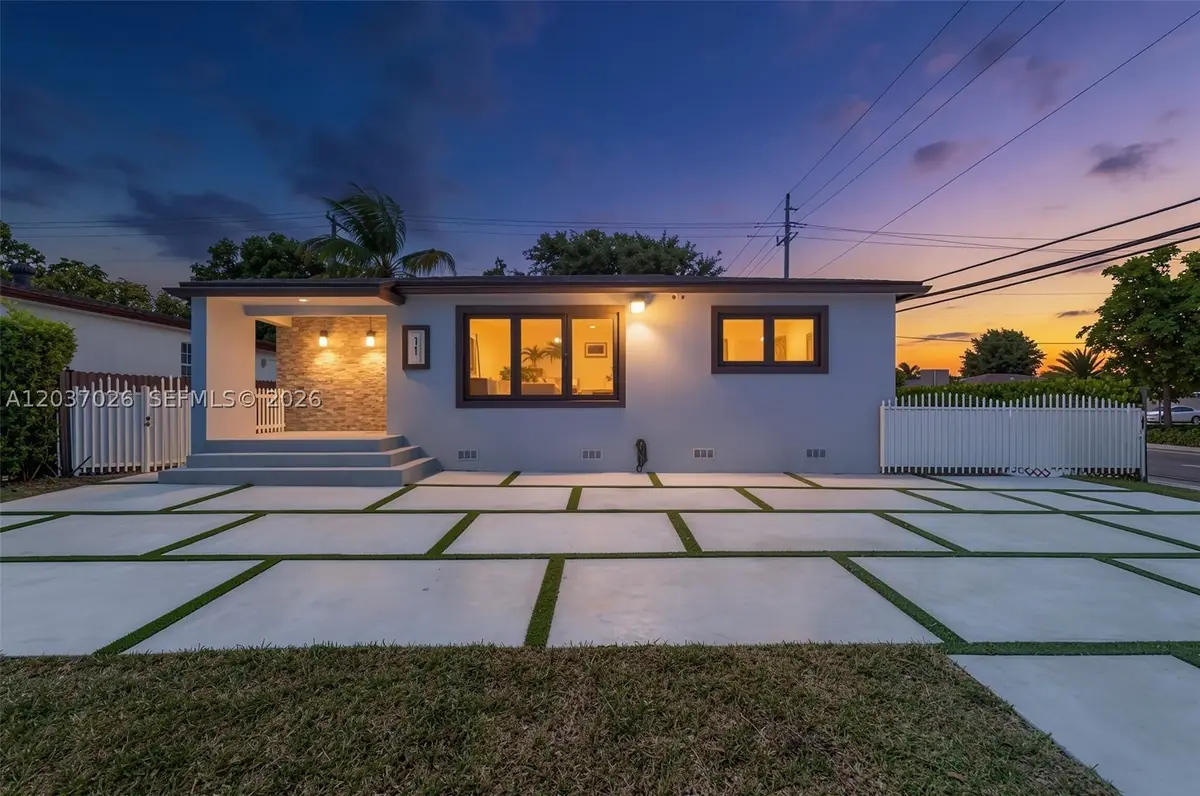 11 W 59th St, Hialeah, FL 33012 - #1