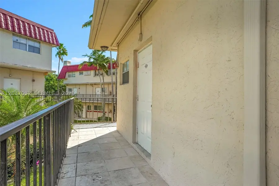 Address Withheld By Seller, Pinecrest, FL 33156 - #2
