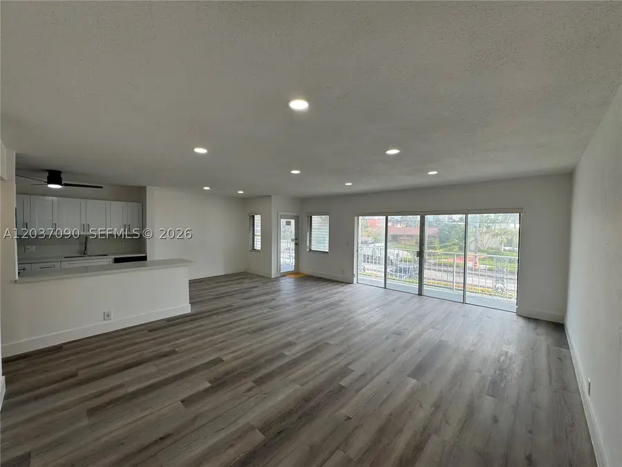 630 Layne Blvd #211, Hallandale Beach, FL 33009 - #3