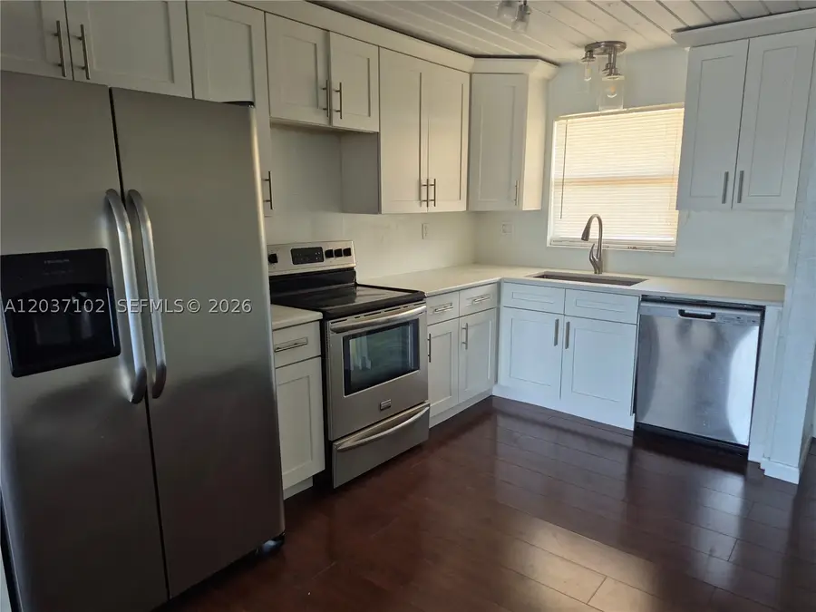 1617 SE 15th St #605, Fort Lauderdale, FL 33316 - #3