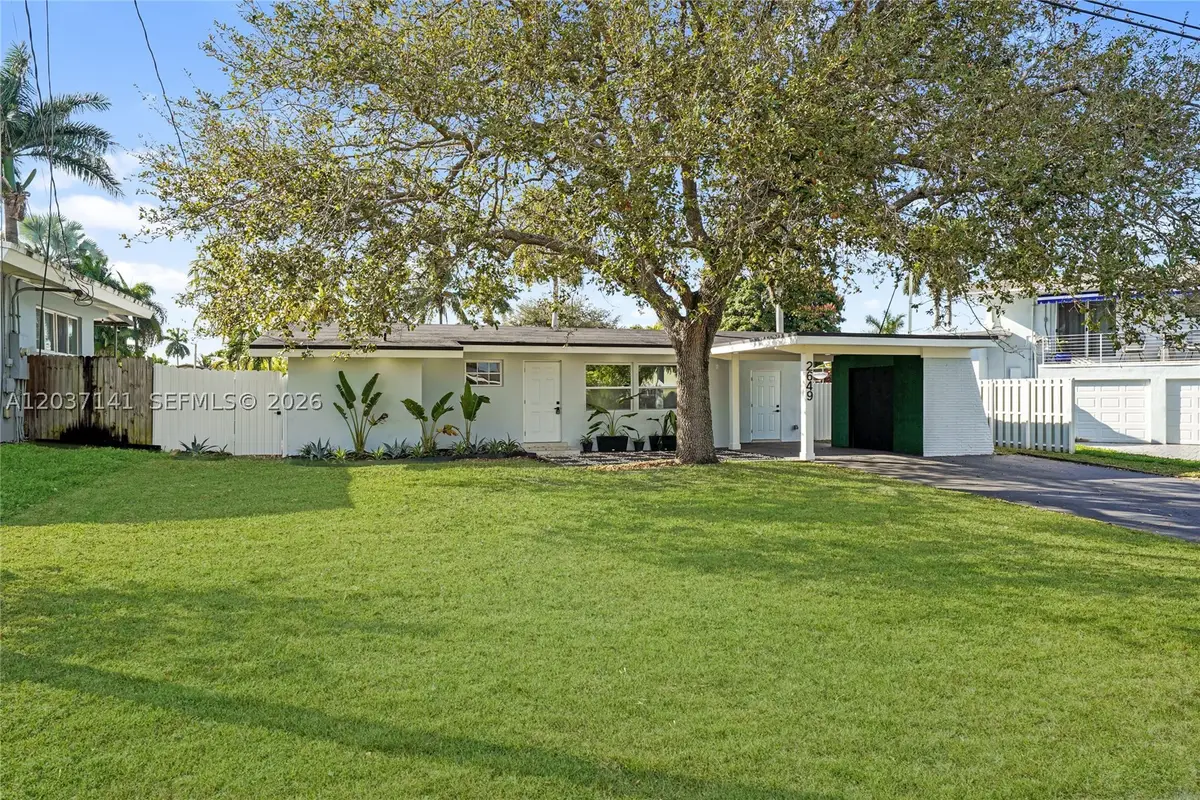2649 Key Largo Ln, Fort Lauderdale, FL 33312 - #1