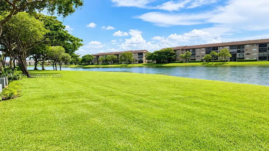 901 SW 141st Ave #111M, Pembroke Pines, FL 33027 - #3