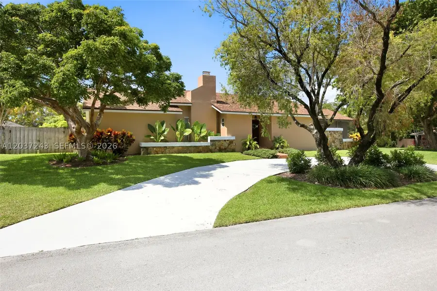 7880 SW 180th Ter, Palmetto Bay, FL 33157 - #2