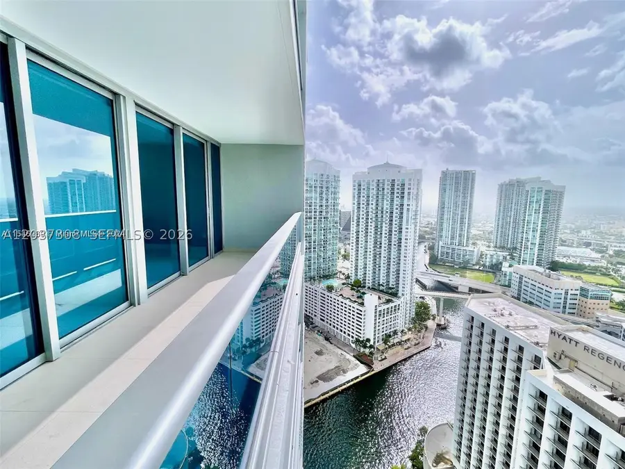 200 Biscayne Boulevar Way #3110, Miami, FL 33131 - #3