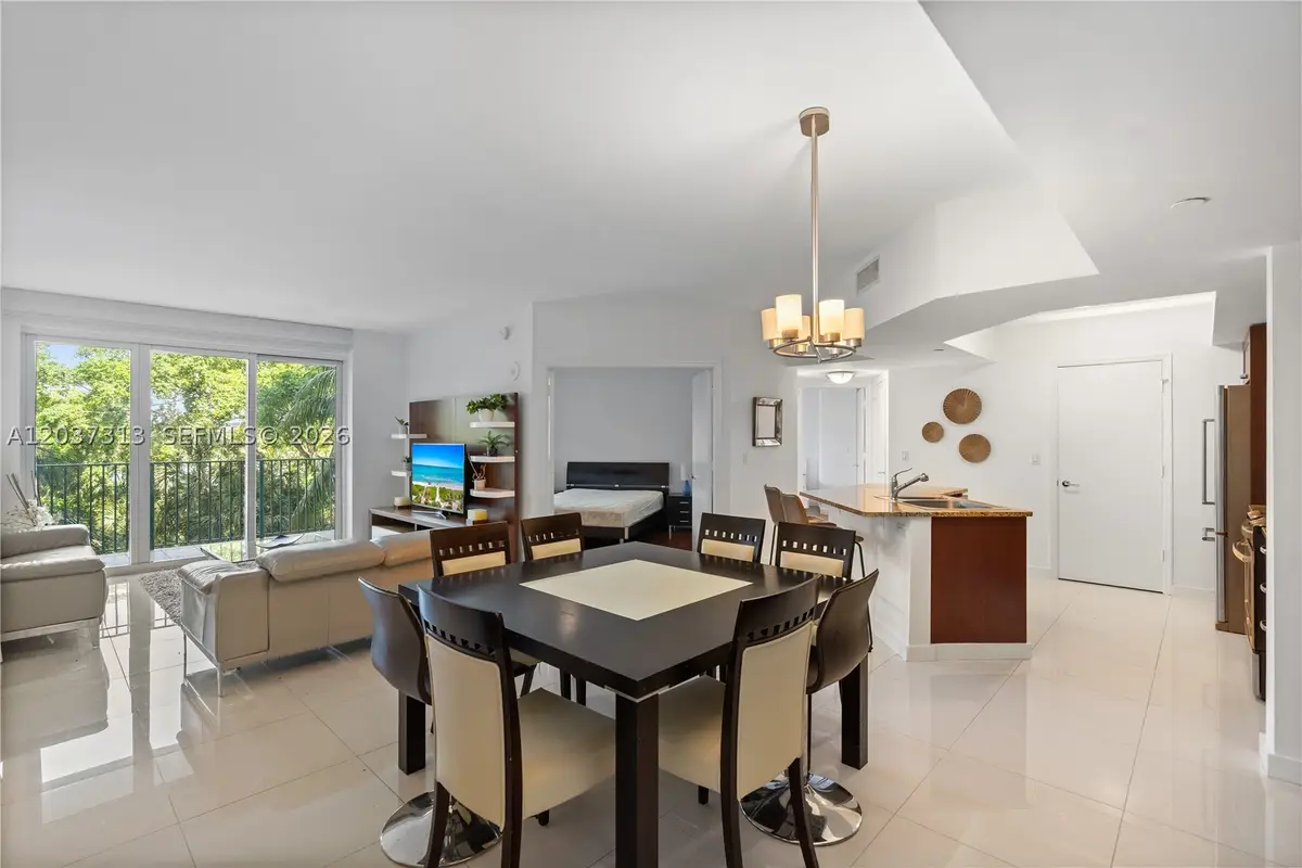 20000 E Country Club Dr #306, Aventura, FL 33180 - #1