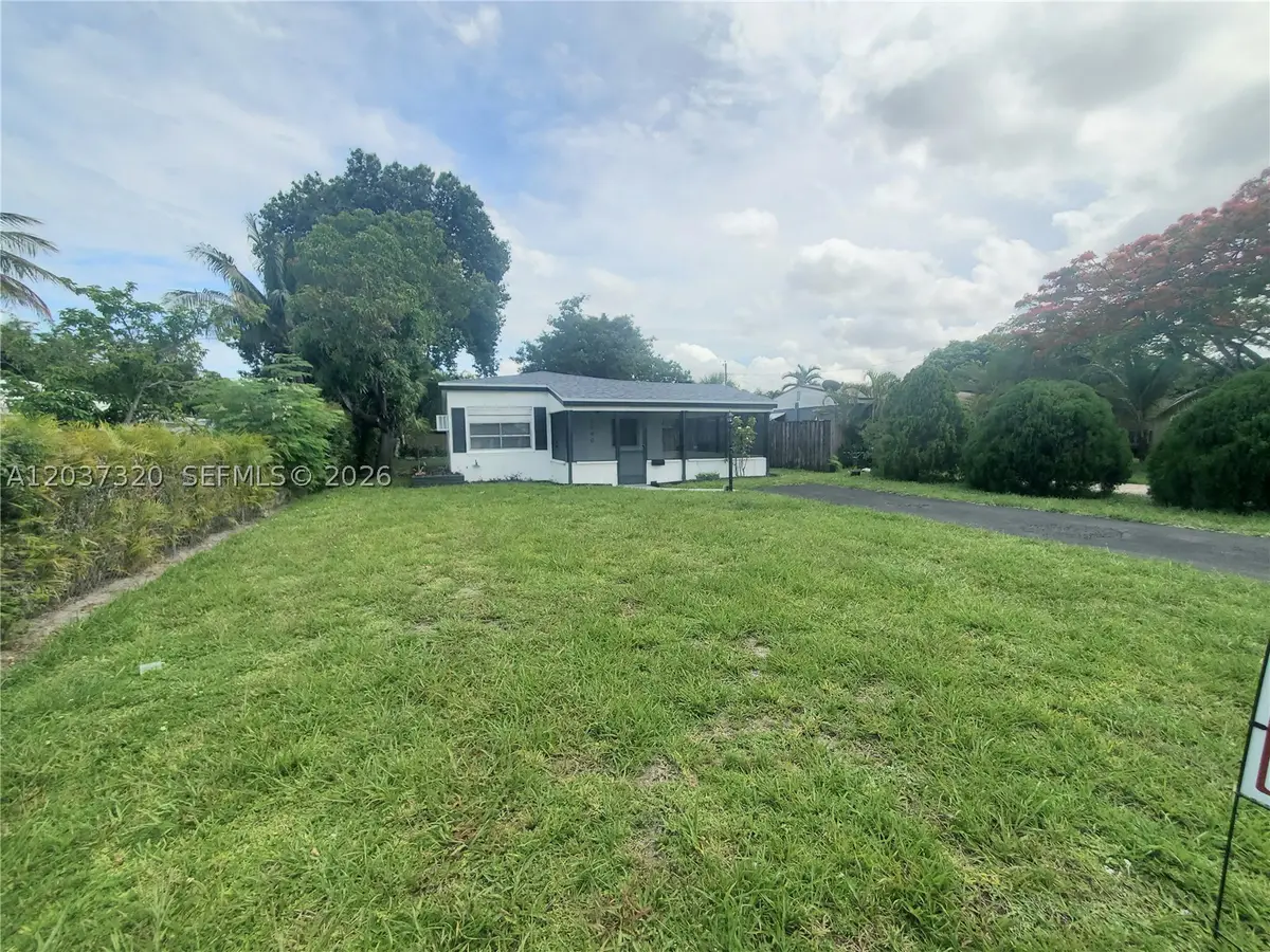 1990 NE 181st St, North Miami Beach, FL 33162 - #1
