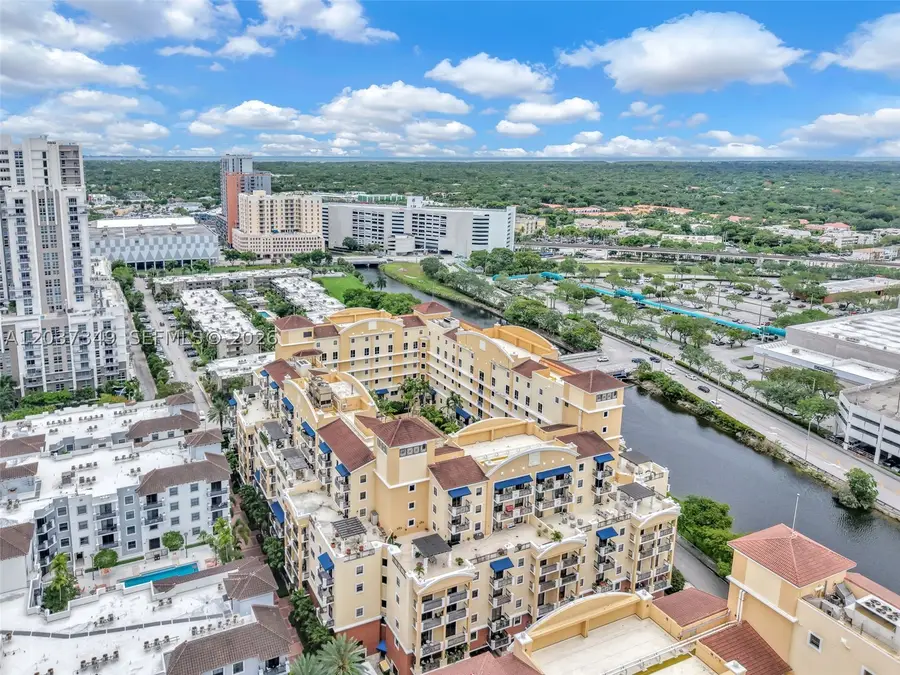 8390 SW 72nd Ave #905, Miami, FL 33143 - #2