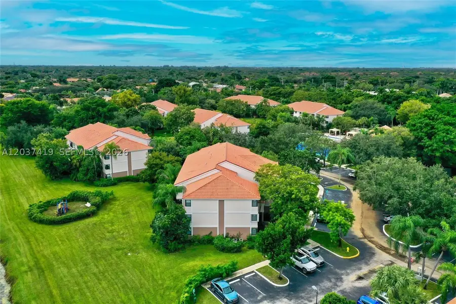 10131 W Sunrise Blvd #106, Plantation, FL 33322 - #3