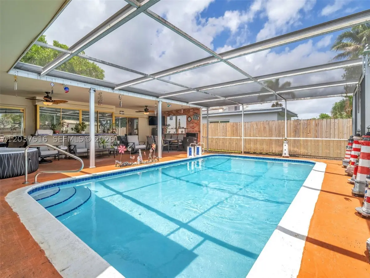 1911 N 53rd Ave, Hollywood, FL 33021 - #1