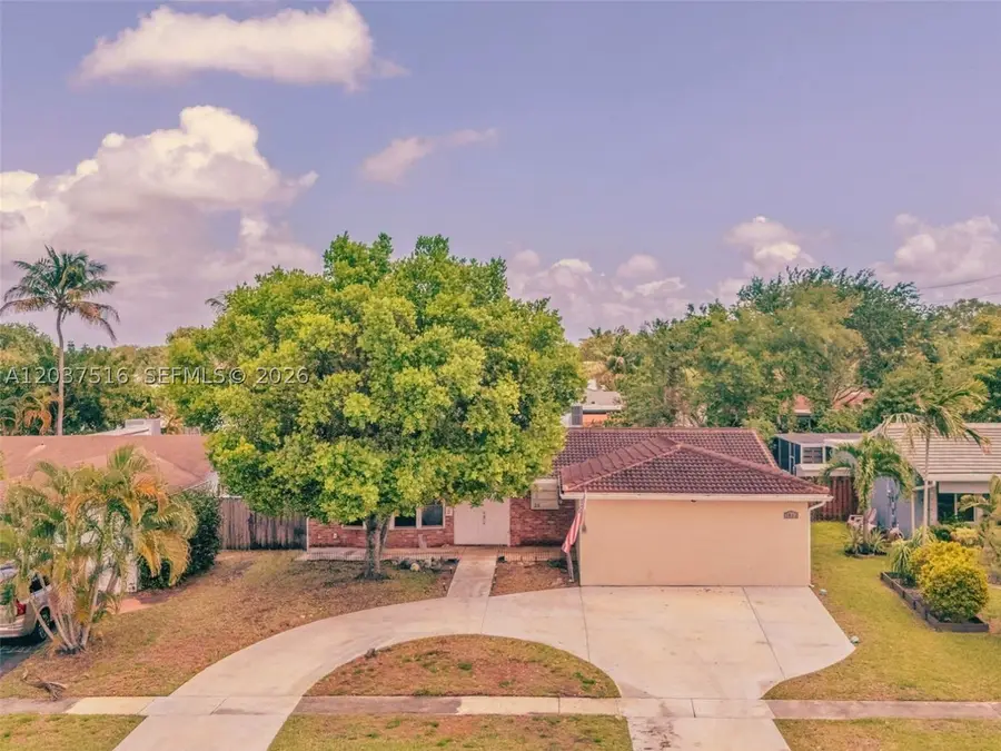 1911 N 53rd Ave, Hollywood, FL 33021 - #2