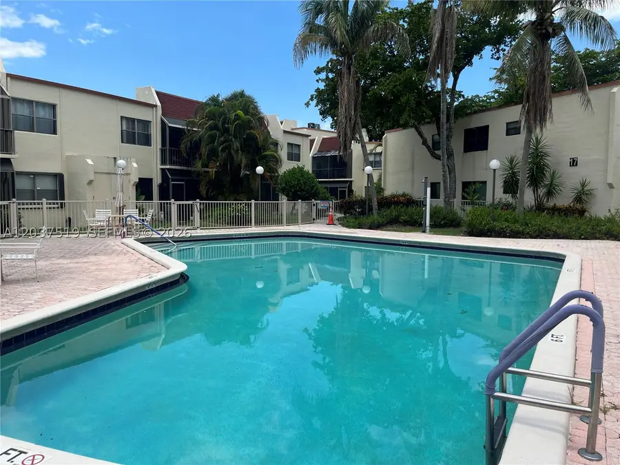 301 N Pine Island Rd #165, Plantation, FL 33324 - #2