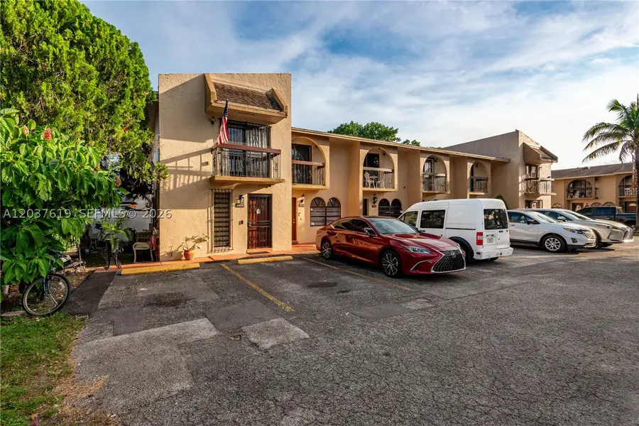 1052 W 79th St #11, Hialeah, FL 33014 - #2
