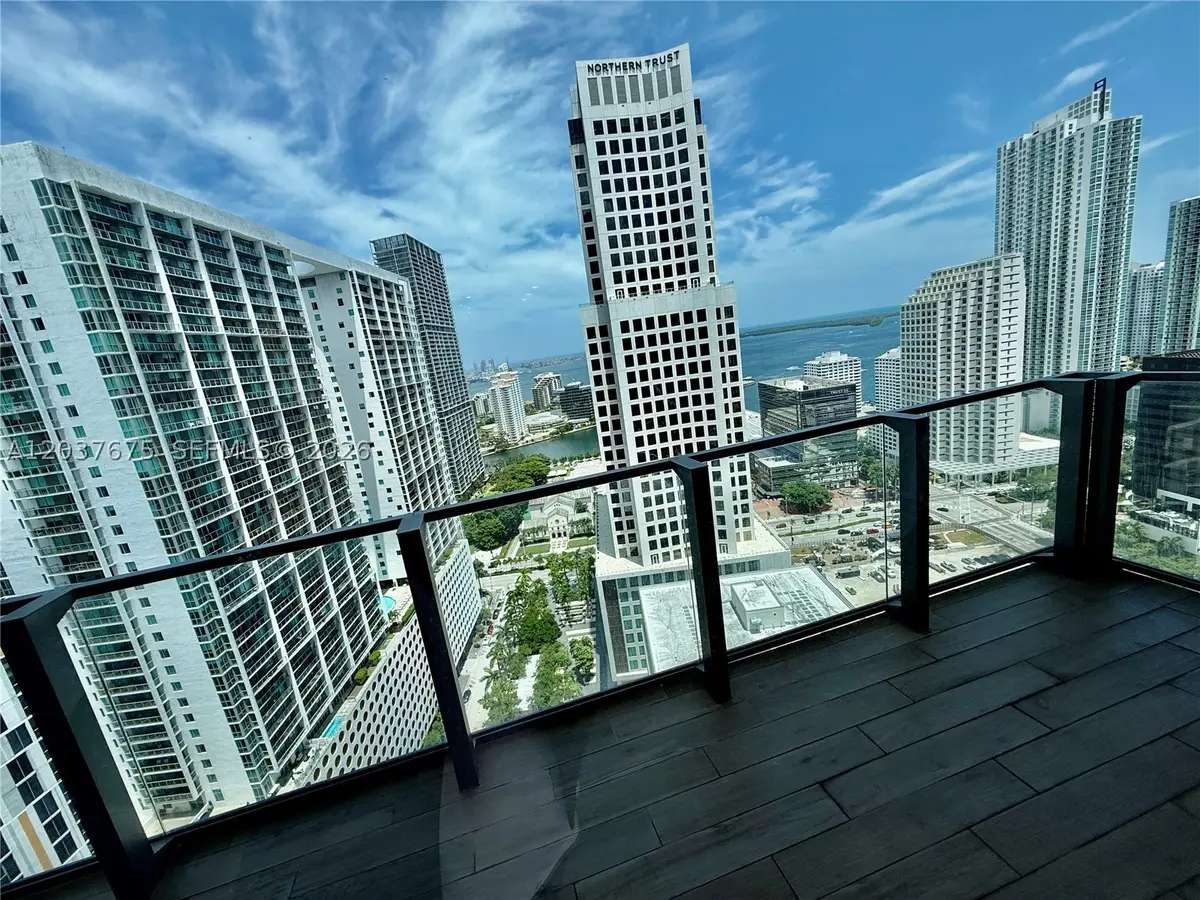 68 SE 6th St #2707, Miami, FL 33131 - #1