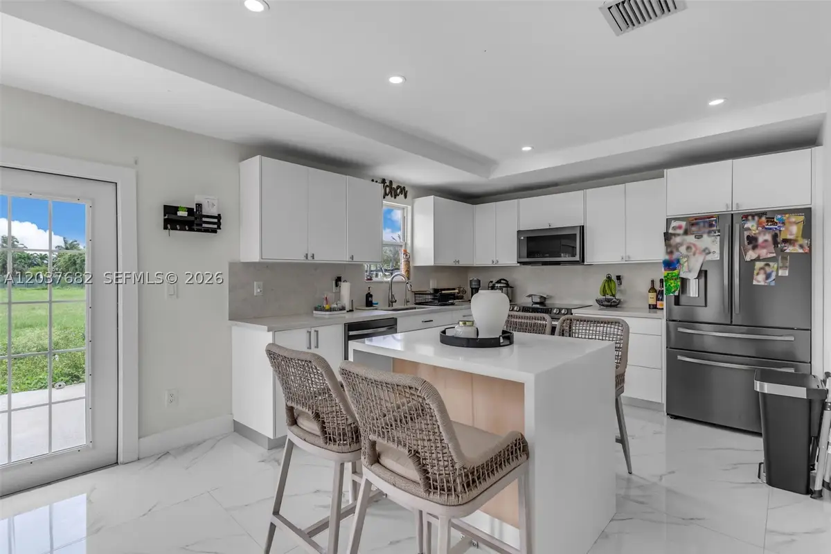 20304 SW 186th St, Miami, FL 33187 - #1