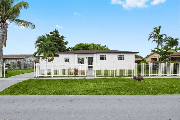 4011 NW 171st St, Miami Gardens, FL 33055