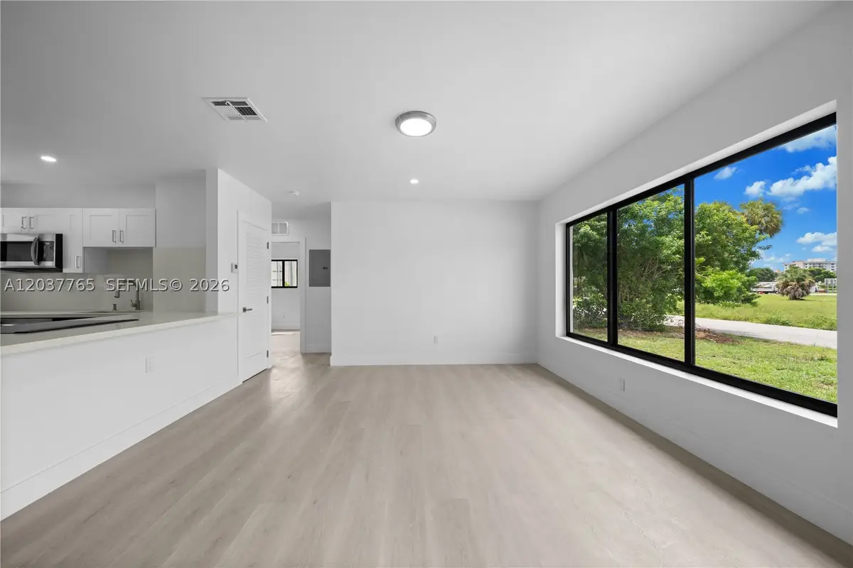 2983 NW 1st St, Pompano Beach, FL 33069 - #1