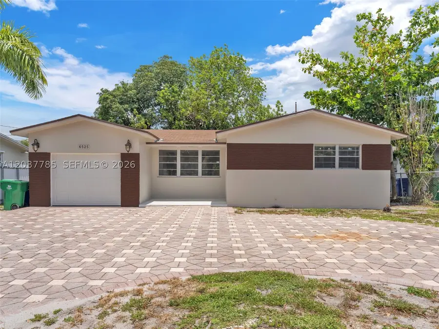 6525 SW 18th St, Miramar, FL 33023 - #3