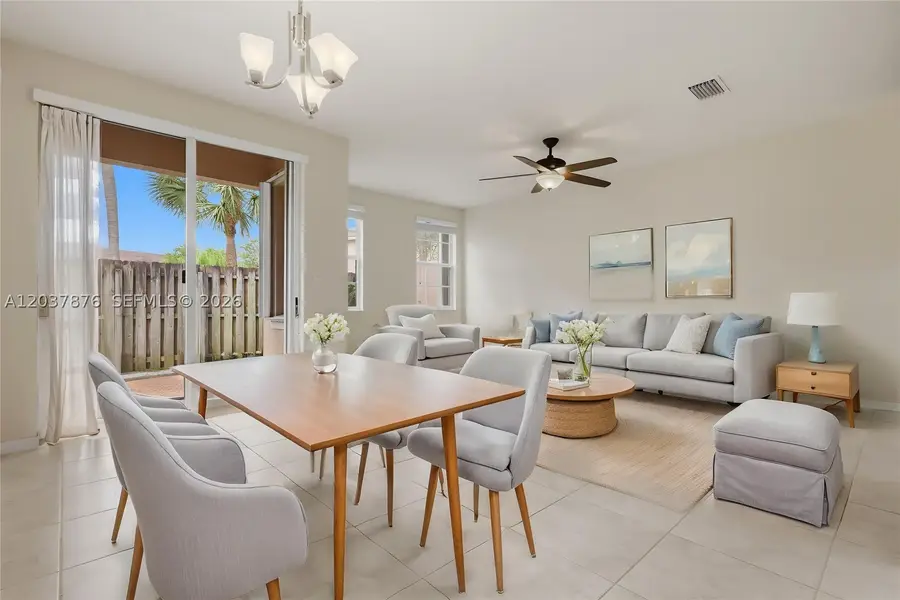 277 Las Brisas Cir, Sunrise, FL 33326 - #3