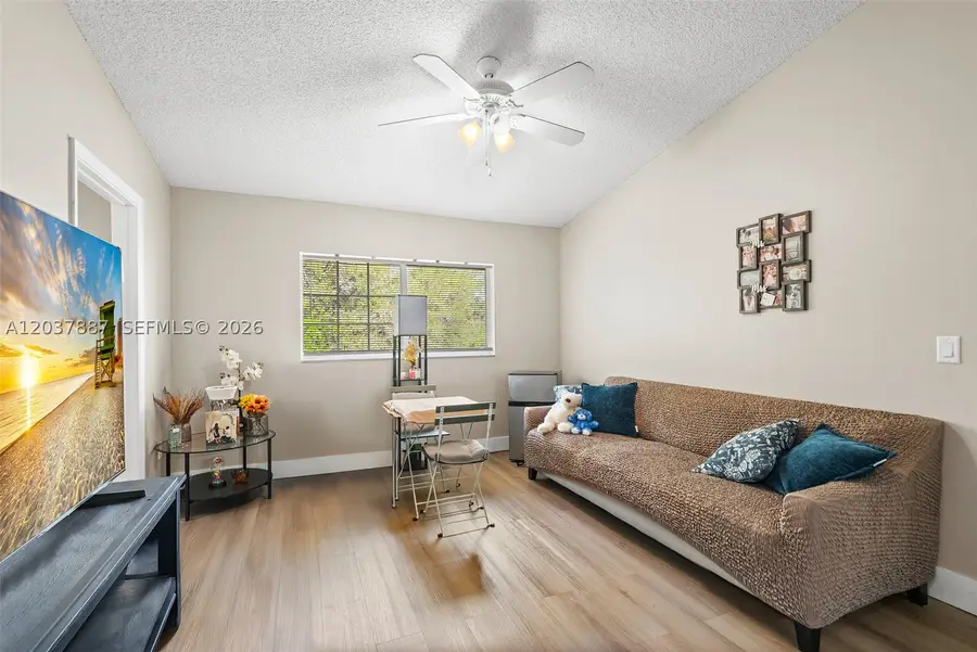 3690 N 56th Ave #948, Hollywood, FL 33021 - #3