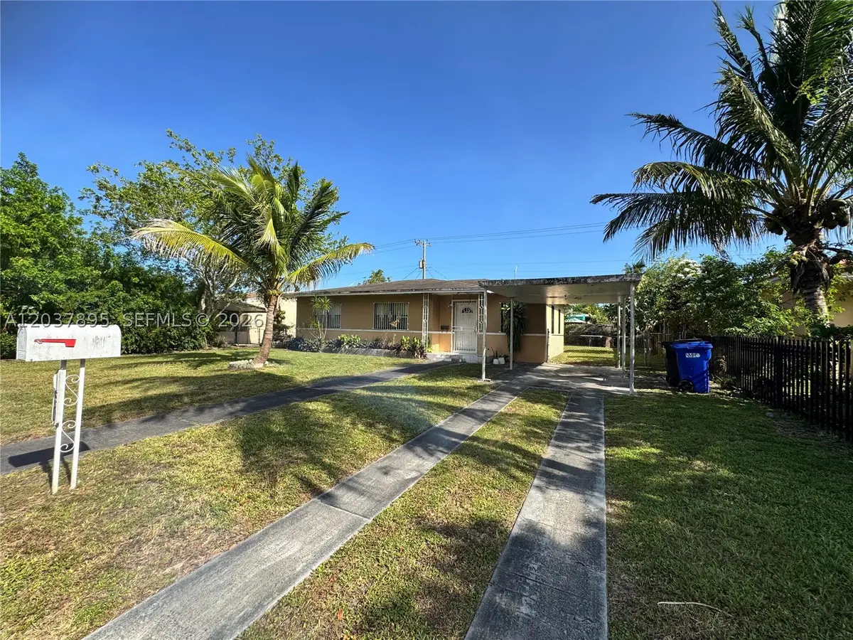 950 NE 160th St, North Miami Beach, FL 33162 - #1