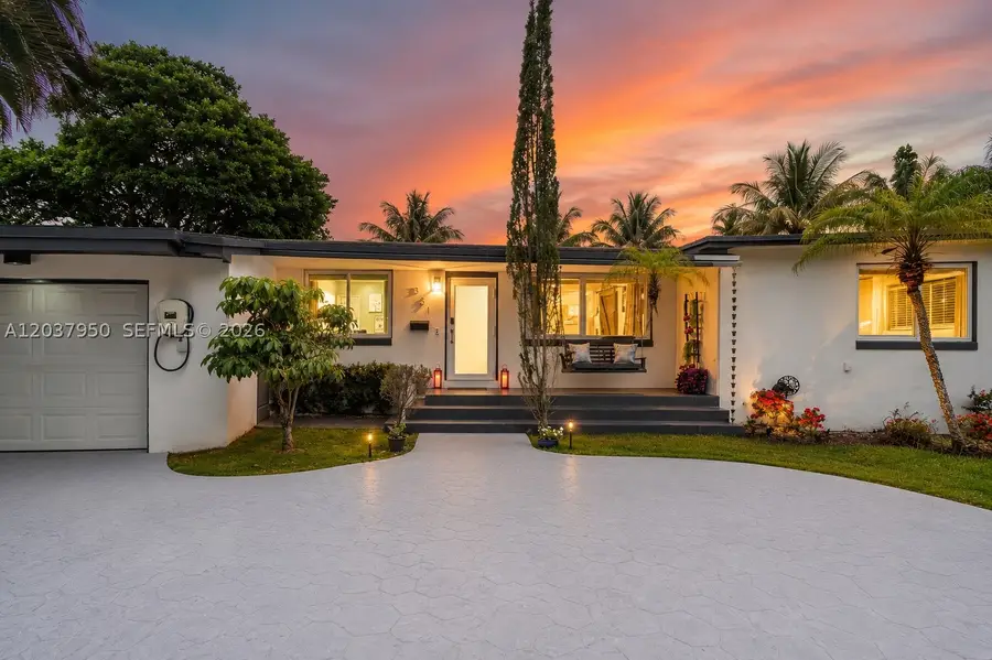 351 NE 117th St, Miami, FL 33161 - #2