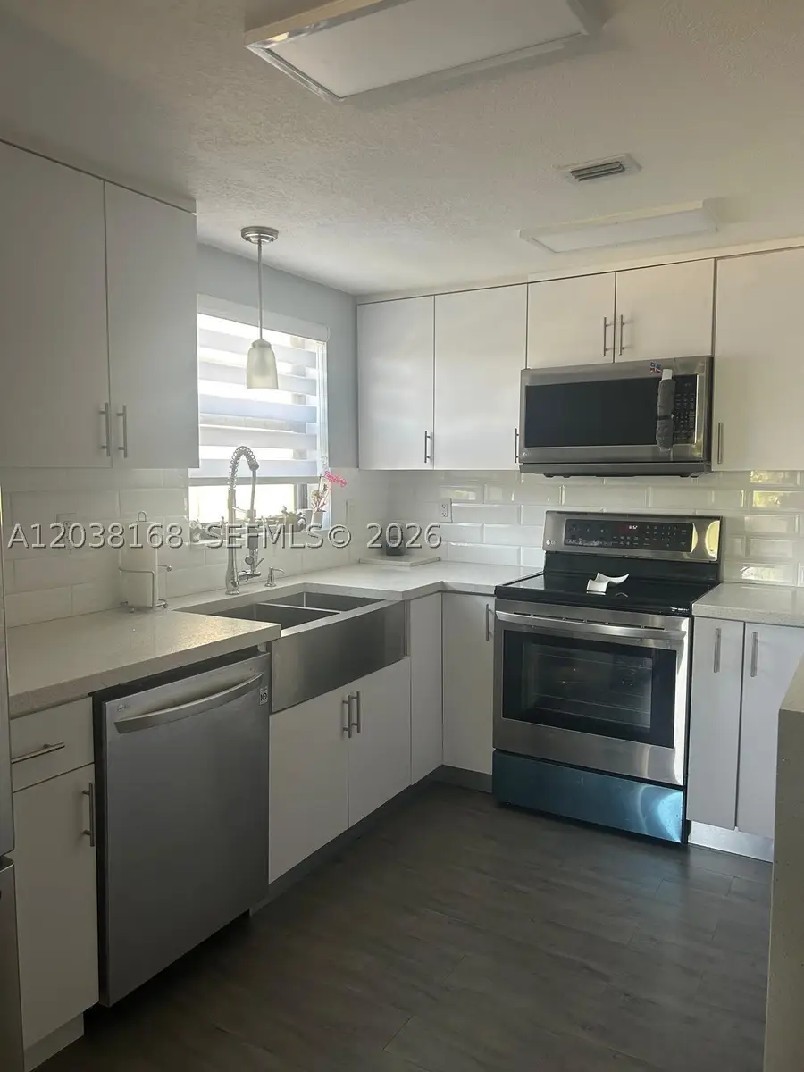 8820 SW 123rd Ct #L410, Miami, FL 33186 - #2