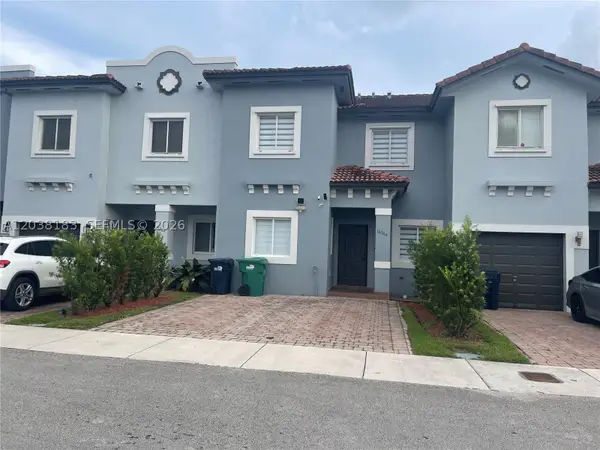 16364 SW 44th Way, Miami, FL 33185