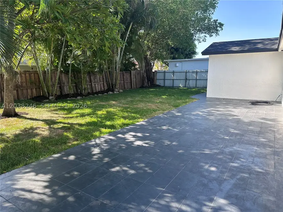 Address Withheld By Seller, Miami, FL 33187 - #3