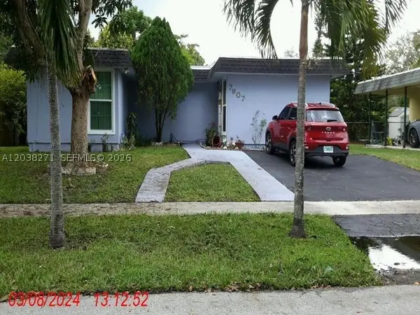 7907 NW 73rd Ave, Tamarac, FL 33321