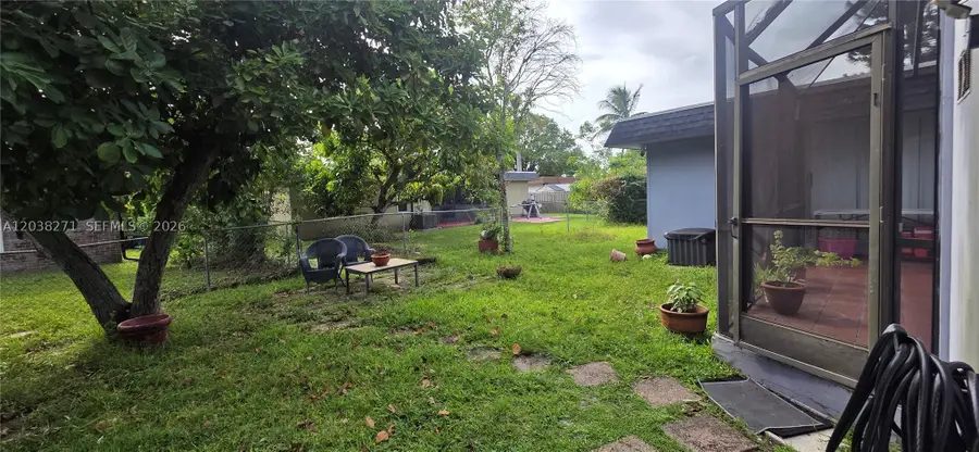 7907 NW 73rd Ave, Tamarac, FL 33321 - #2