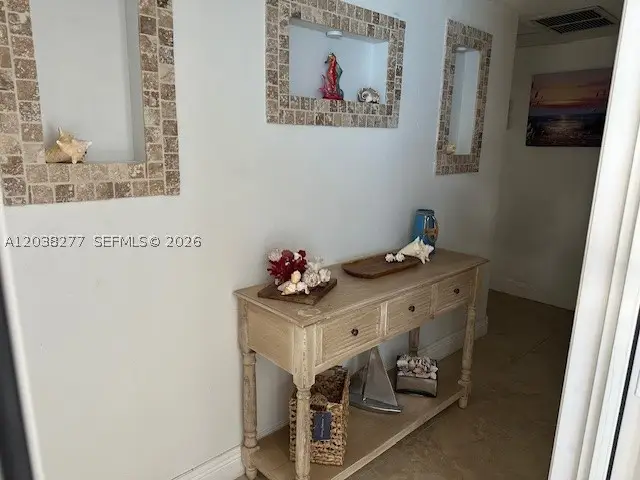 320 S Surf Rd #305, Hollywood, FL 33019 - #3