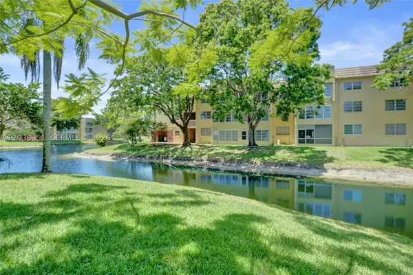 5961 NW 61st Ave #310, Tamarac, FL 33319