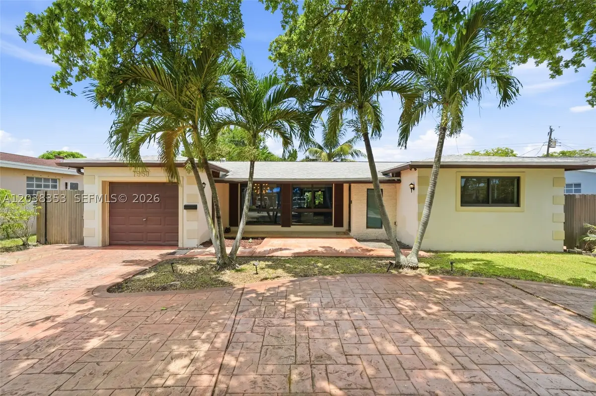 7953 Venetian St, Miramar, FL 33023 - #1