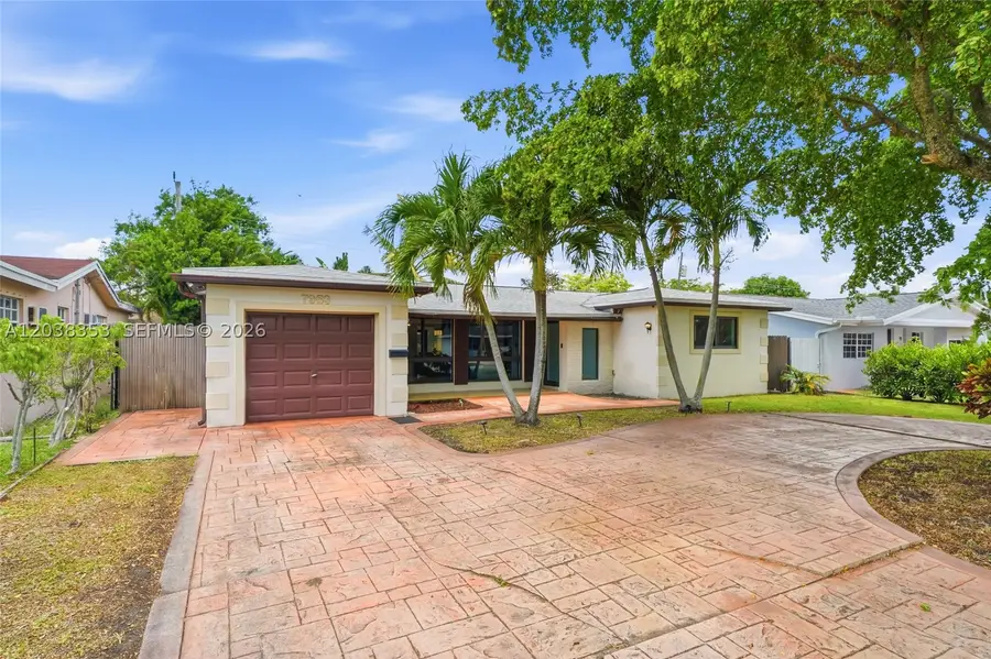 7953 Venetian St, Miramar, FL 33023 - #3