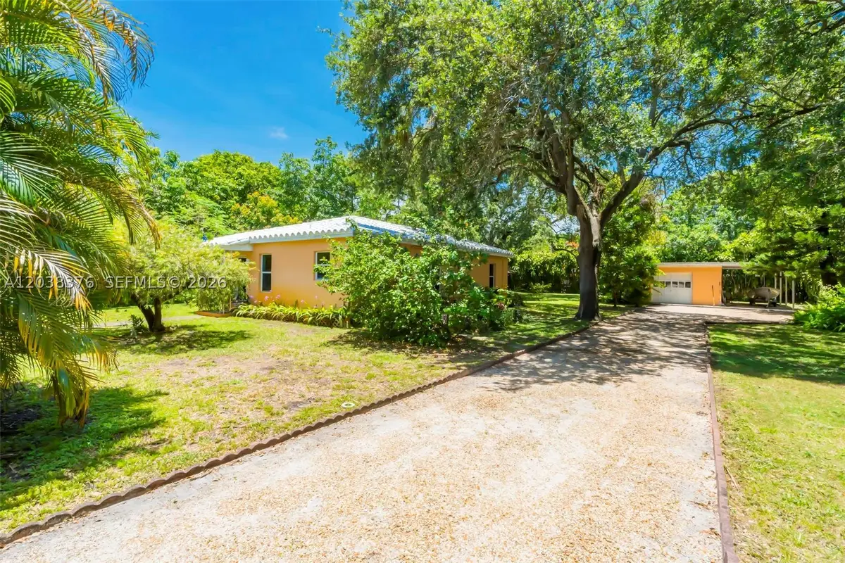 955 NE 128th St, North Miami, FL 33161 - #1