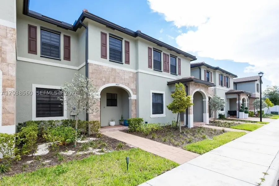 3420 W 111th Pl, Hialeah, FL 33018 - #2