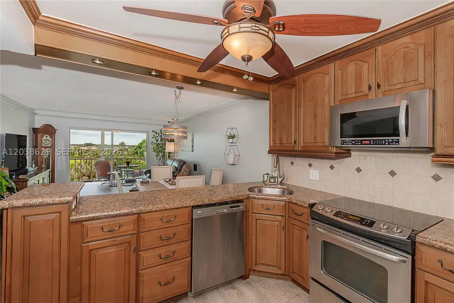 4800 Hillcrest Ln #501, Hollywood, FL 33021 - #3