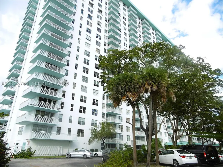 301 174th St #1905 + DEN, Sunny Isles Beach, FL 33160 - #3