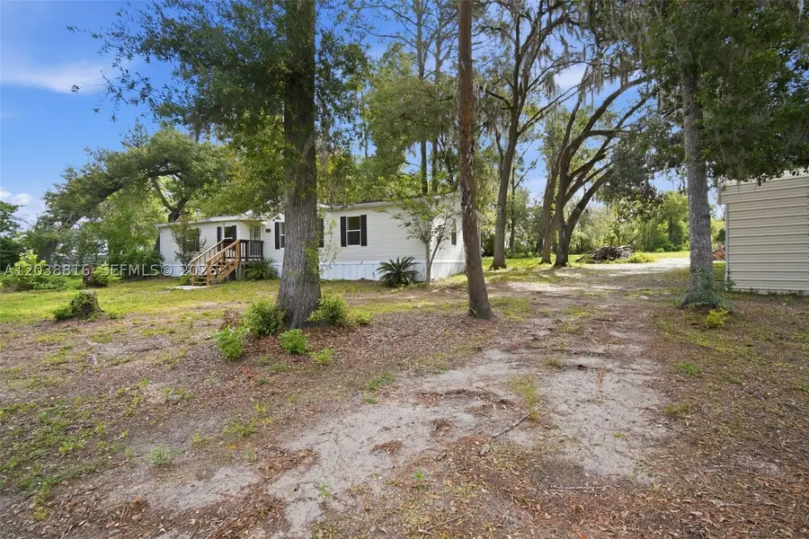 6138 Dean Dairy Rd, Zephyrhills, FL 33541 - #2