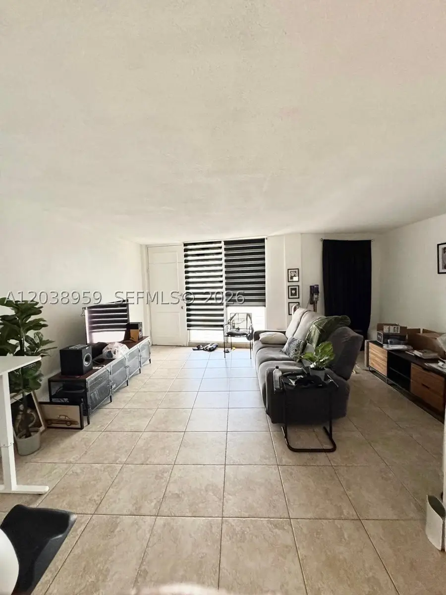 1100 Alton Rd #5D, Miami Beach, FL 33139 - #2