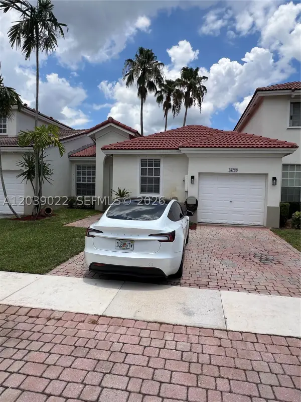 18739 SW 28th St, Miramar, FL 33029