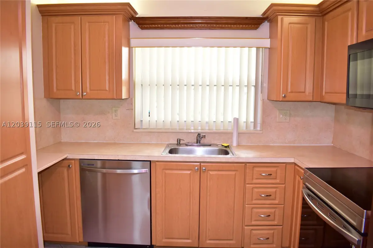 9300 Sunrise Lakes Blvd #208, Sunrise, FL 33322 - #1