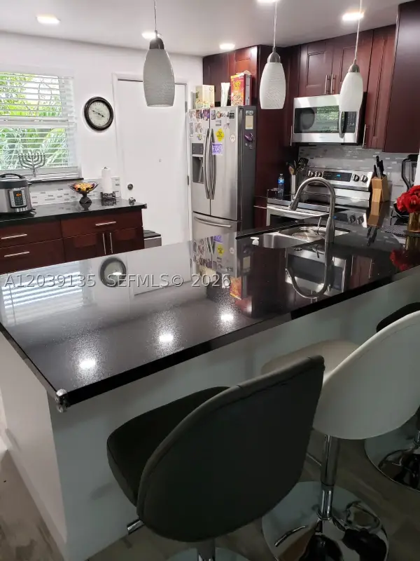900 NE 12th Ave #302, Hallandale Beach, FL 33009